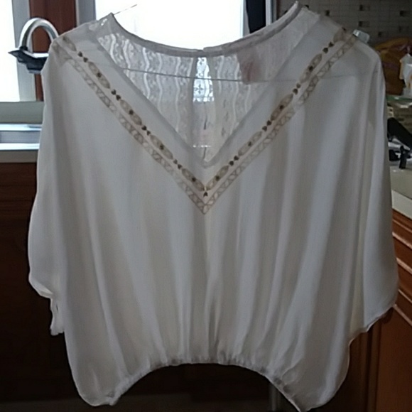 4/$15  Boho OPEN BACK slit TOP cream - Picture 3 of 7